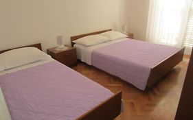Ivic Apartments Vodice Croatia