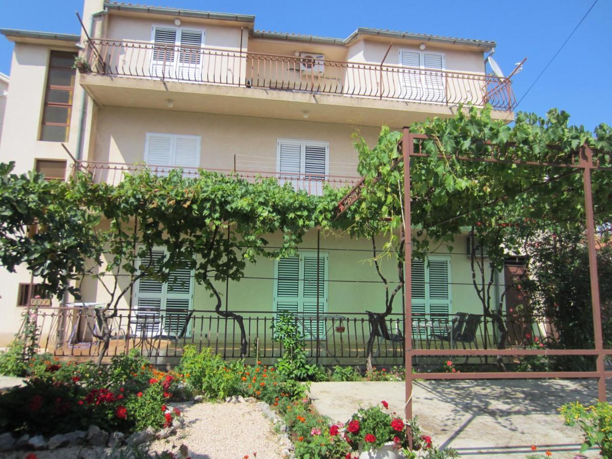 Ivic Apartments Vodice Croatia Exteriér fotografie